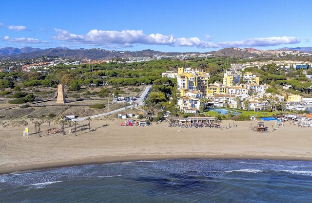 Cubo's Penthouse Cabopino Port Marbella +Parking / wifi / vue sur la mer / parking inclus
