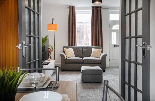 Cudworth House, Barnsley (Ask for Long Stay Disc).