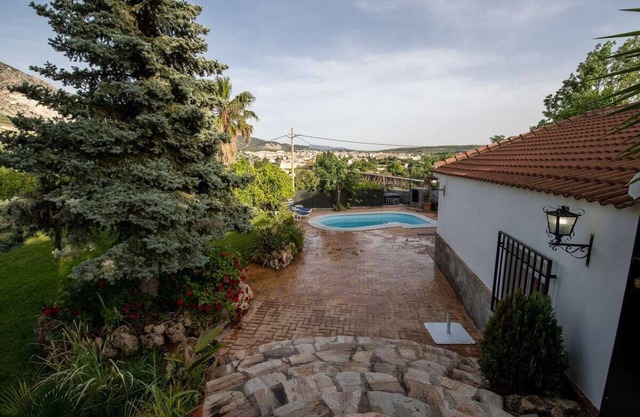 Cuesta del Álamo House | Views in front of Puente Lata