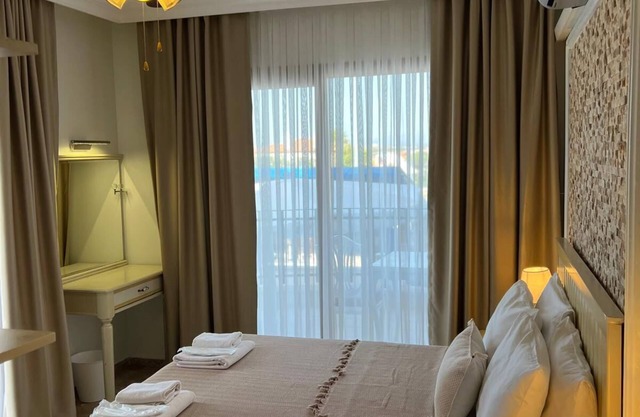 Cunda Paradise Otel