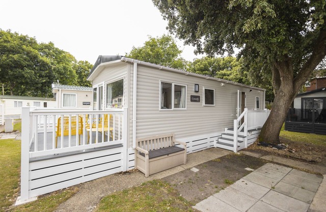 Curlew is a brand new property situated on the boutique Sandhills Holiday Park in Mudeford