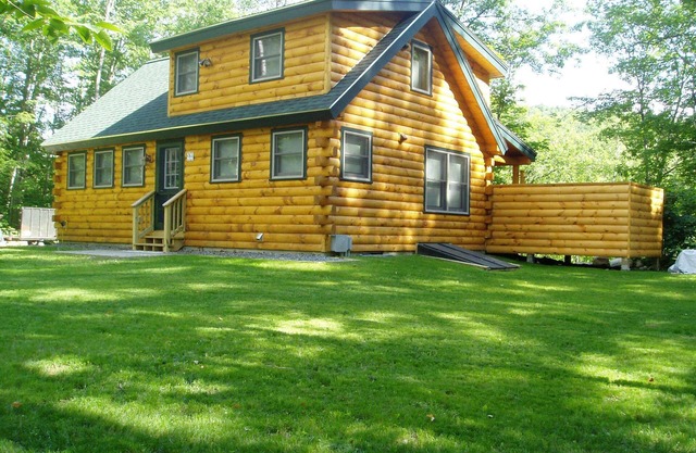 Mountain Lodge - River Ridge Log Cabin