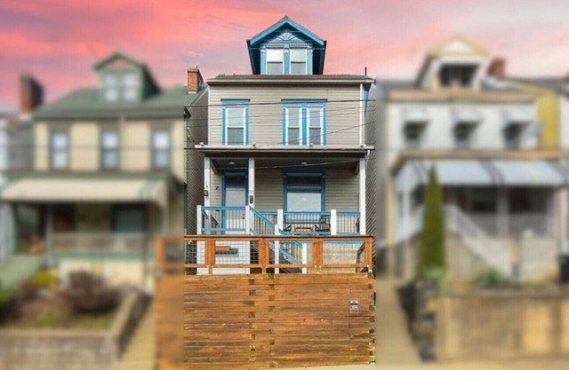 Cute Apt Minutes from Downtown and Stadiums!!