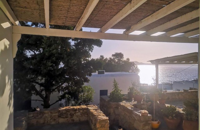 Cute Home with Lovely Sunset