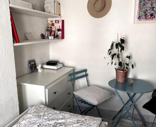 Cute Marais Private Studio for 2