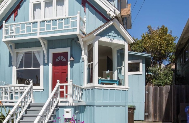 Vues sur l'océan de Seabright Beach depuis cette maison de plage californienne classique!