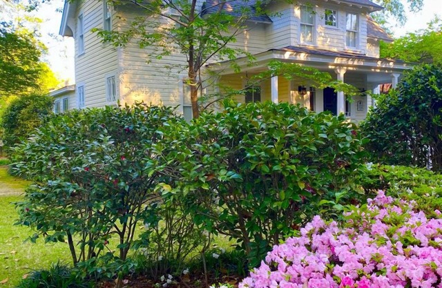 Cypress Cottage - Old Town Charm - 6 BR - 5.5 Baths - Sleeps 10+