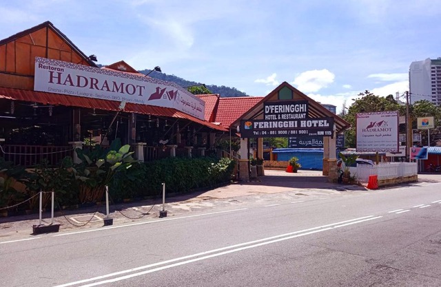 D'Feringghi Hotel