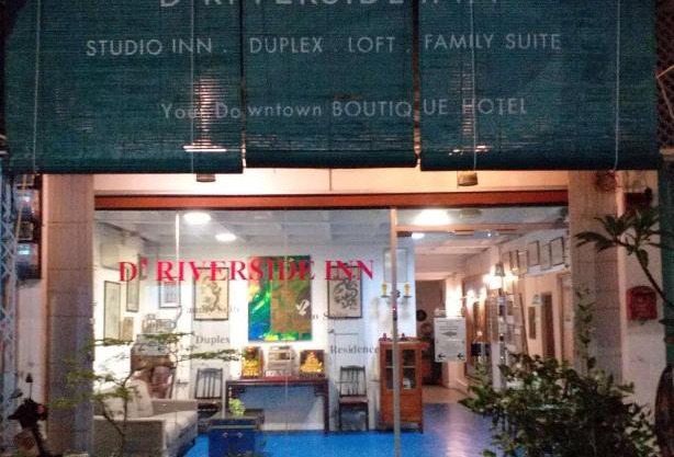 D Riverside Inn