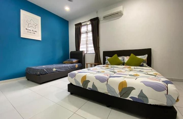D'villa & pool Bukit serindit melaka