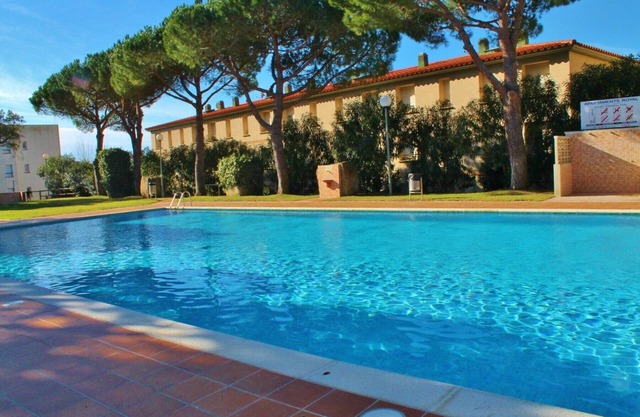D322 - AP. A 100 M DE LA PLAGE FOSCA - PISCINE ET BASSIN ENFANTS