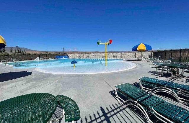 DA Perfect Oasis! Near the George 5 beds 2 bath