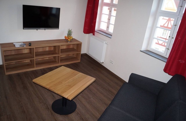 Appartement au dernier étage pour 4 personnes avec vue sur les toits de la vieille ville