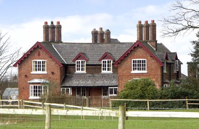 Dairy Apartment 1, TATTON PARK