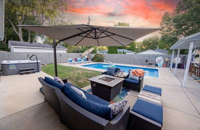 Pool bar, hot tub, and Bags Game-Nothing "Normal" about this private oasis