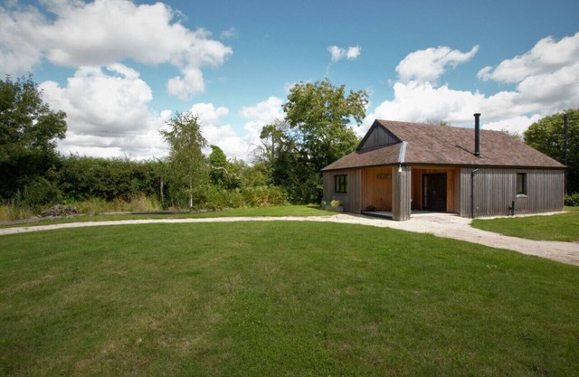 Daisy's Cottage - Wareham