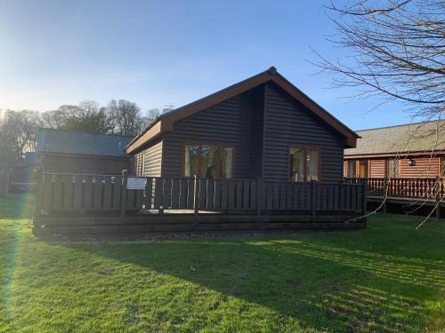 Dalis Den Lodge