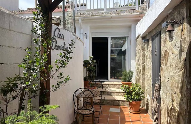 Daniela House