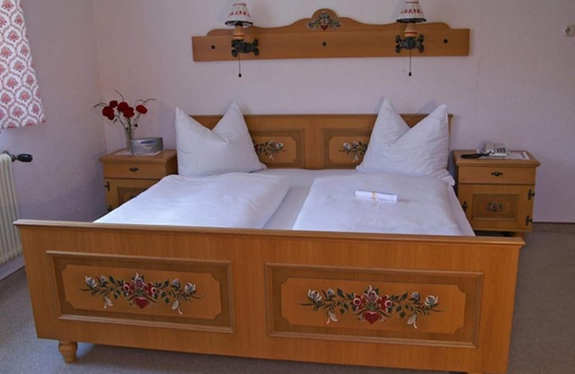Danube, double room, shower/WC - Gästehaus Donautal - Donausteig and bett+bike