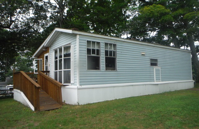 Darling Park Model Trailer Downtown Curtis avec vue sur le lac South Manistique