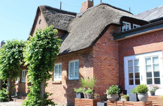 Dat Strandgood - Holiday home Dat Strandgood for up to 6 people in Oveneum.