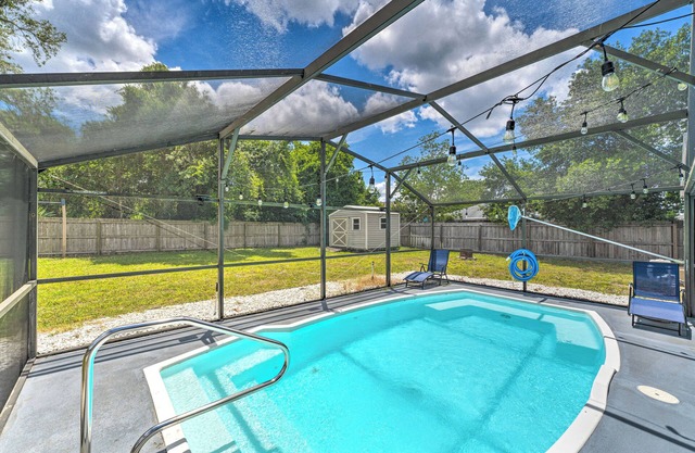 Saltwater Pool, Patio & Sunroom: Deltona Home!