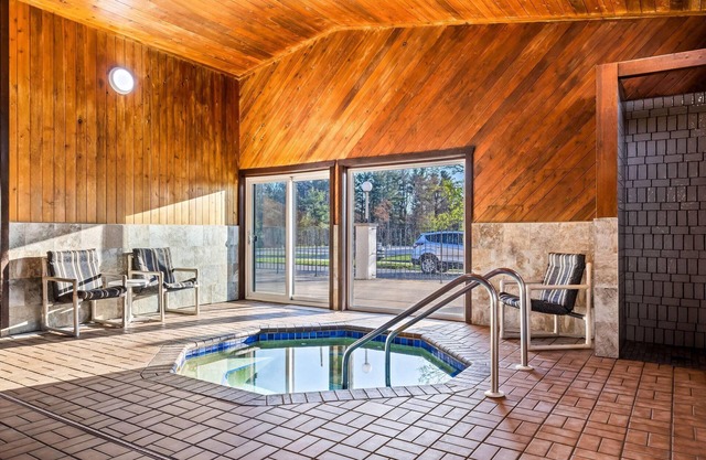 Days Inn by Wyndham Black River Falls I-94 on ATV Trail