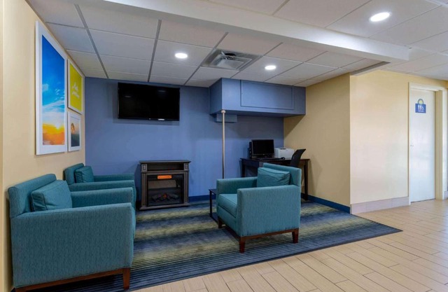 Days Inn by Wyndham Augusta