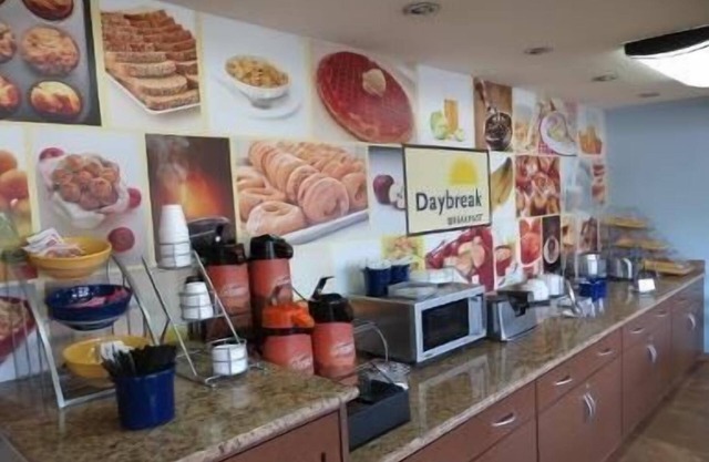 Days Inn by Wyndham Champaign/Urbana
