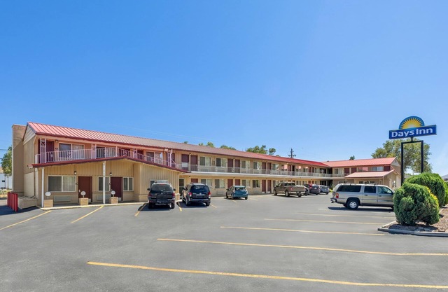 Days Inn by Wyndham Elko