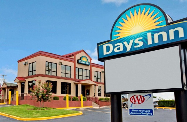 Days Inn by Wyndham Lawrenceville