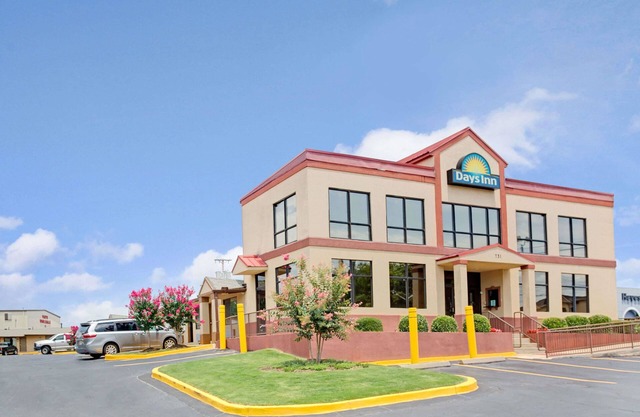 Days Inn by Wyndham Lawrenceville