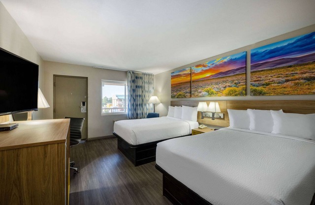 Days Inn by Wyndham Roswell