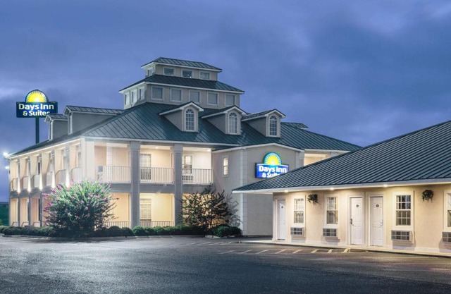 Days Inn by Wyndham Trumann AR