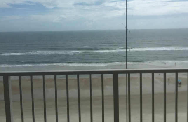 Daytona Beach/Ponce Inlet condo 3/2 on the beach