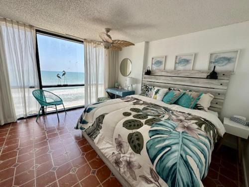 Daytona oceanfront two-bedroom suite