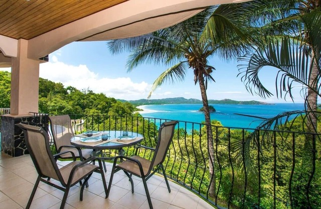 Vues mondiale Ocean Class! Fantastique Condo Tropical!