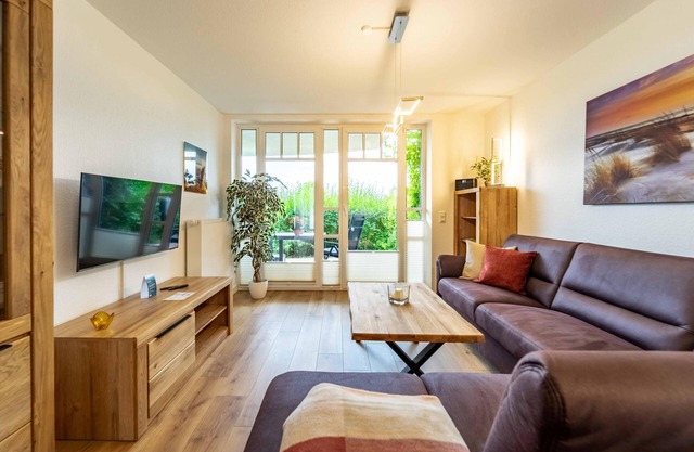 De Wisch - Newly renovated vacation apartment with pool and sauna