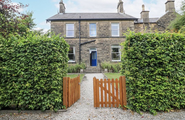 Deeley House