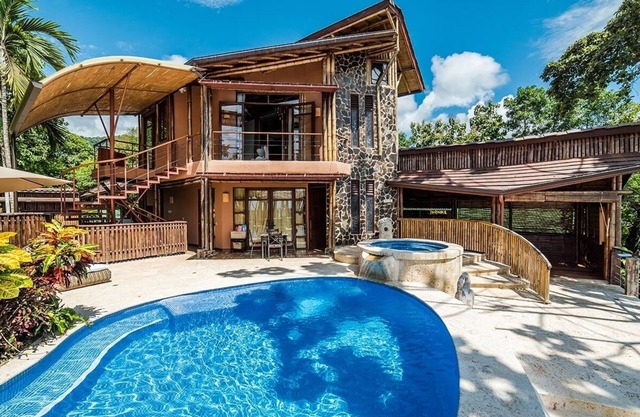 Dominical Villa pour des vacances Perfect Family View Getaway & Breathtaking Ocean
