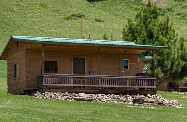 Deer Cabin dort 2, romantique, pittoresque avec une vue imprenable sur les Mtn Beartooth