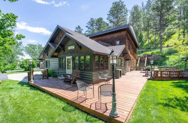 DG Lodge
