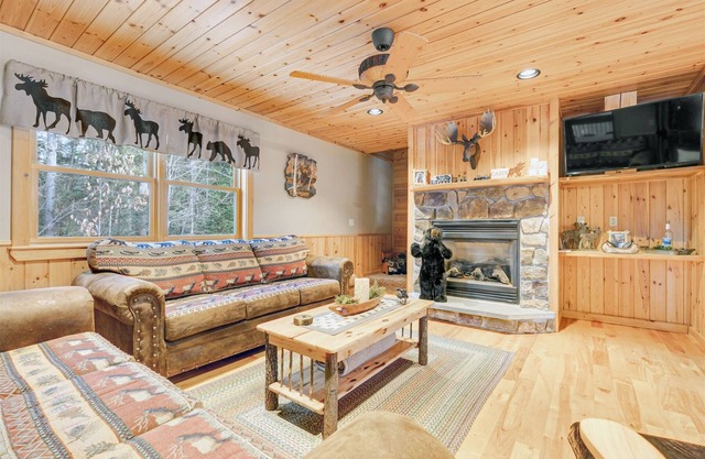 Deer Run | 3 Bed, 2 Bath