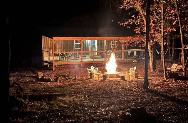 Degray Lake Cabin