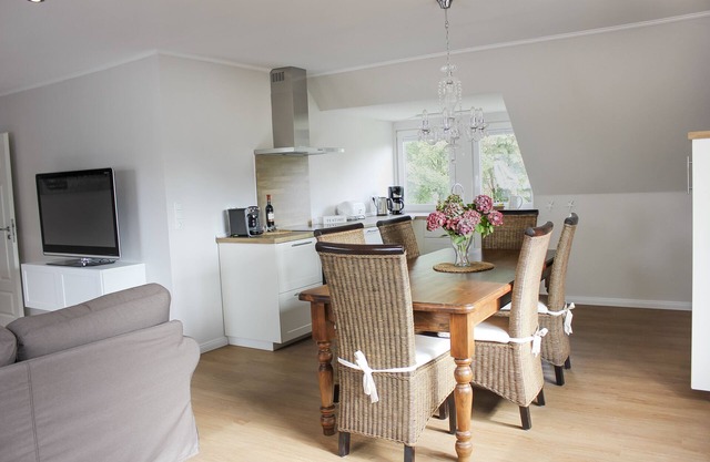 Deichkind * Holiday apartment on the North Sea in Husum * At home by the sea