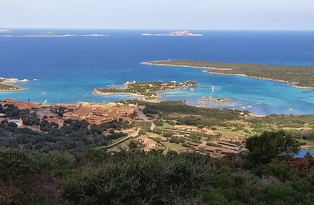 APPARTEMENT DE CHARME - GOLFE DE MARINELLA COSTA SMERALDA