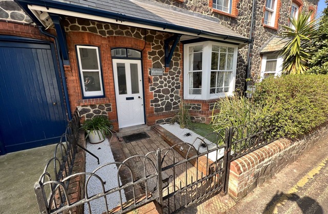 Charmant cottage détaché de 4 chambres dans le centre de Porlock Village