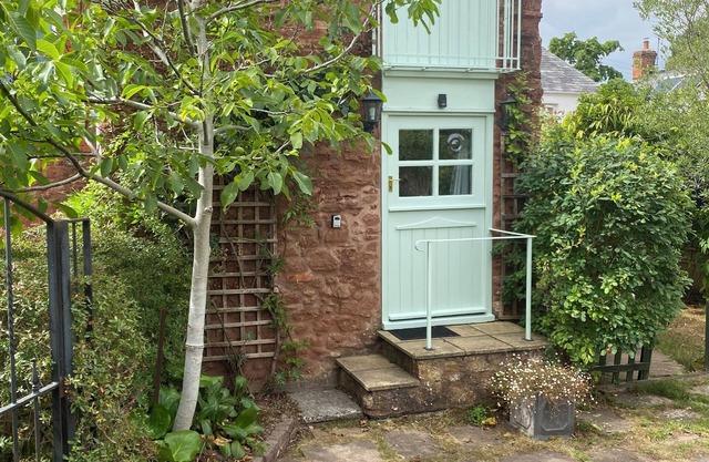 Délicieuse conversion de grange sur les pentes des Quantock Hills AONB