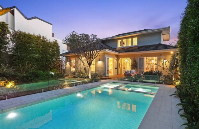 Delightful Family Home Very Close to Double Bay Village