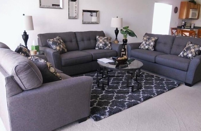 Lovely 4BR/3BA Marbella Villa, Davenport by RedAwning